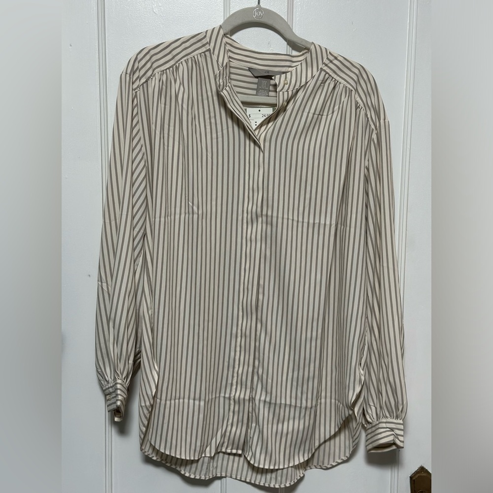 Brand new H&M shirt